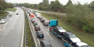 Dreitägige Sperrung der B75: Autofahrer landen in der Staufalle