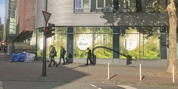 Burgerkette &quot;Hans im Glück&quot; eröffnet am Nikolaustag in Harburg