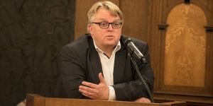 Harburgs Bezirksversammlung wurde zur Werbeveranstaltung