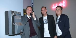 "Hot stuff" eröffnet: 400 Gäste auf Zeitreise mit Kultursenator Brosda