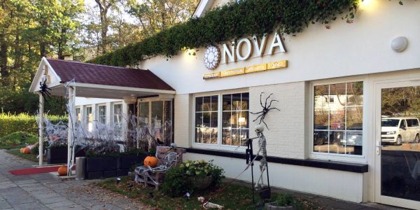 Premiere in Marmstorf: Ü-40-Tanzparty in der Nova Eventhall