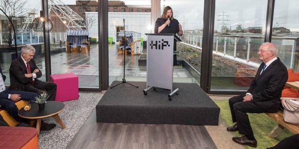 HIP: Erster Bauabschnitt wurde im kleinen, feinen Kreis eröffnet