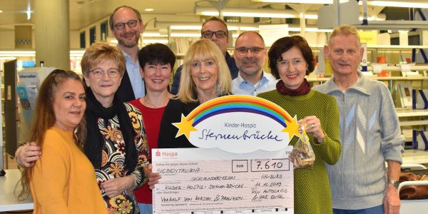 Keks-Verkauf an der TUHH bringt 7.610 Euro für die Sternenbrücke