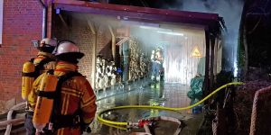 Meckelfeld: Feuerwehr verhindert Wohnhausbrand