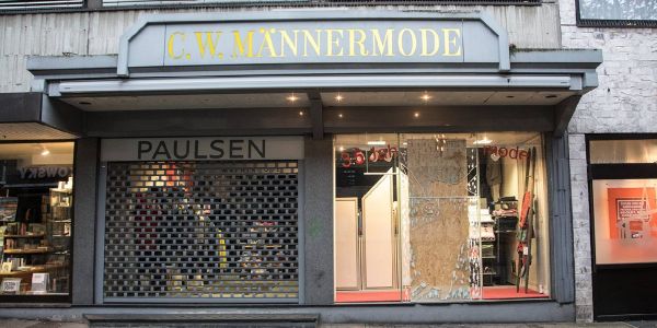 Neugraben: Jugendliche Einbrecher terrorisieren Geschäftsleute