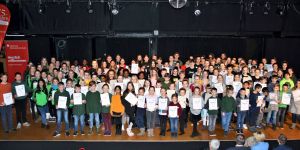 222 junge Sportler ausgezeichnet: Frischer Schwung bei Meisterehrung