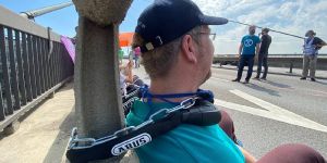 Demo auf Köhlbrandbrücke sorgt für Verkehrschaos in Harburg