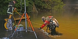 Taucher, Drohnen und Sonar bei Suche nach sehbehinderten Mann eingesetzt
