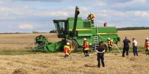 Ramelsloh: Feuer im Mähdrescher konnte schnell gelöscht werden