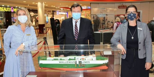 Schmuddelwetter beim Herbstfest sorgt für volle Shopping-Center