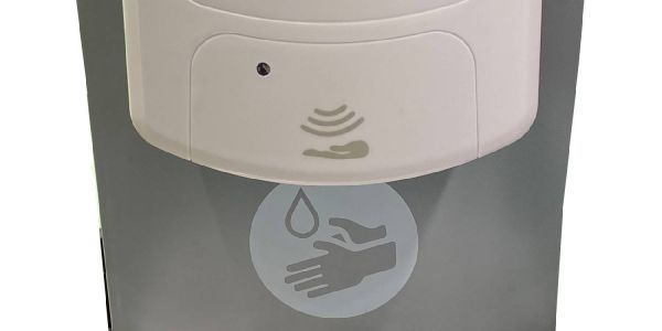 Welche Vorteile haben Desinfektionssäulen mit Sensor?