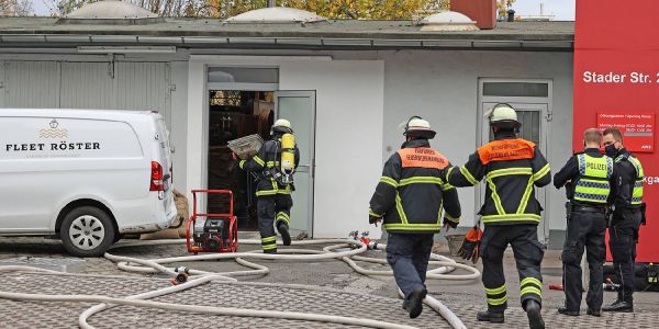 Heimfeld: Feuer in Kaffeerösterei schnell unter Kontrolle