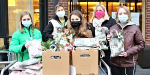 Meckelfeld: Kinder und Jugendliche basteln Geschenke für Senioren