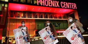 Der Handel blutet aus: Am Montag leuchtete das Phoenix-Center rot