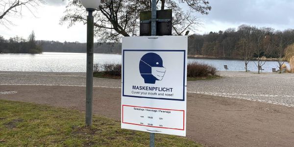 Auch nach Gerichtsurteil bleibt Maskenzwang im Harburger Stadtpark bestehen