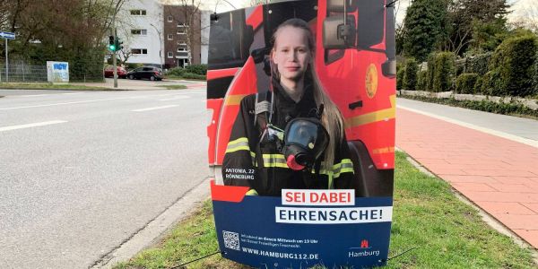 Mitgliederkampagne der Feuerwehr: Auch in Harburg hängen viele Plakate