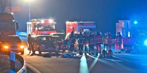 Tödlicher Unfall: Fußgänger versucht &quot;Stadtautobahn&quot; zu überqueren