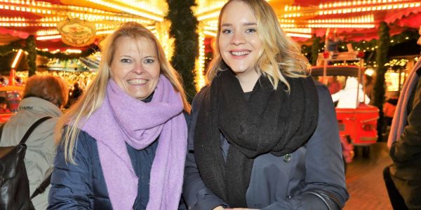 Antrittsbesuch auf Weihnachtsmarkt: Sie ist Harburgs neue Citymanagerin