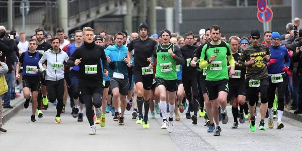 Mit neuer Strecke: Anmeldestart für den Halbmarathon durchs Alte Land