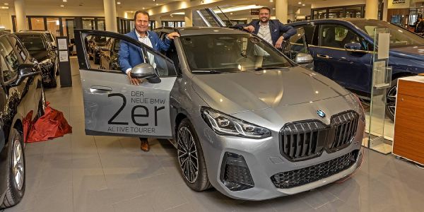 Zur Markteinführung: B&K zeigt den neuer 2er Active Tourer von BMW