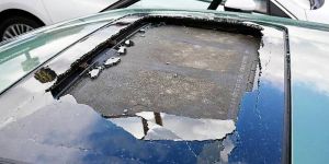 Gefahr auf A1: Unbekannter wirft Gegenstand von Autobahnbrücke
