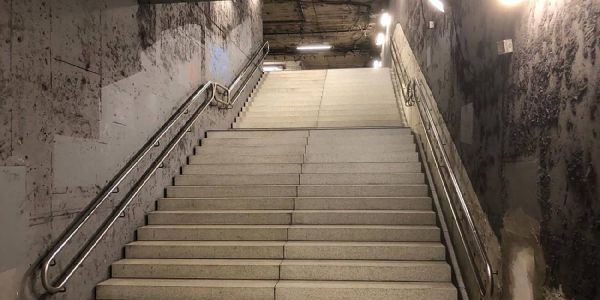 S-Bahnhof Heimfeld: Kein Ersatz für verschwundene Rolltreppe in Sicht