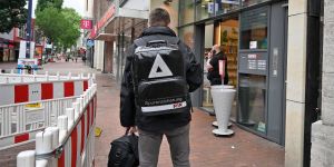 Täter kamen durch ein Oberlicht: Einbruch in die Harburg Arcaden