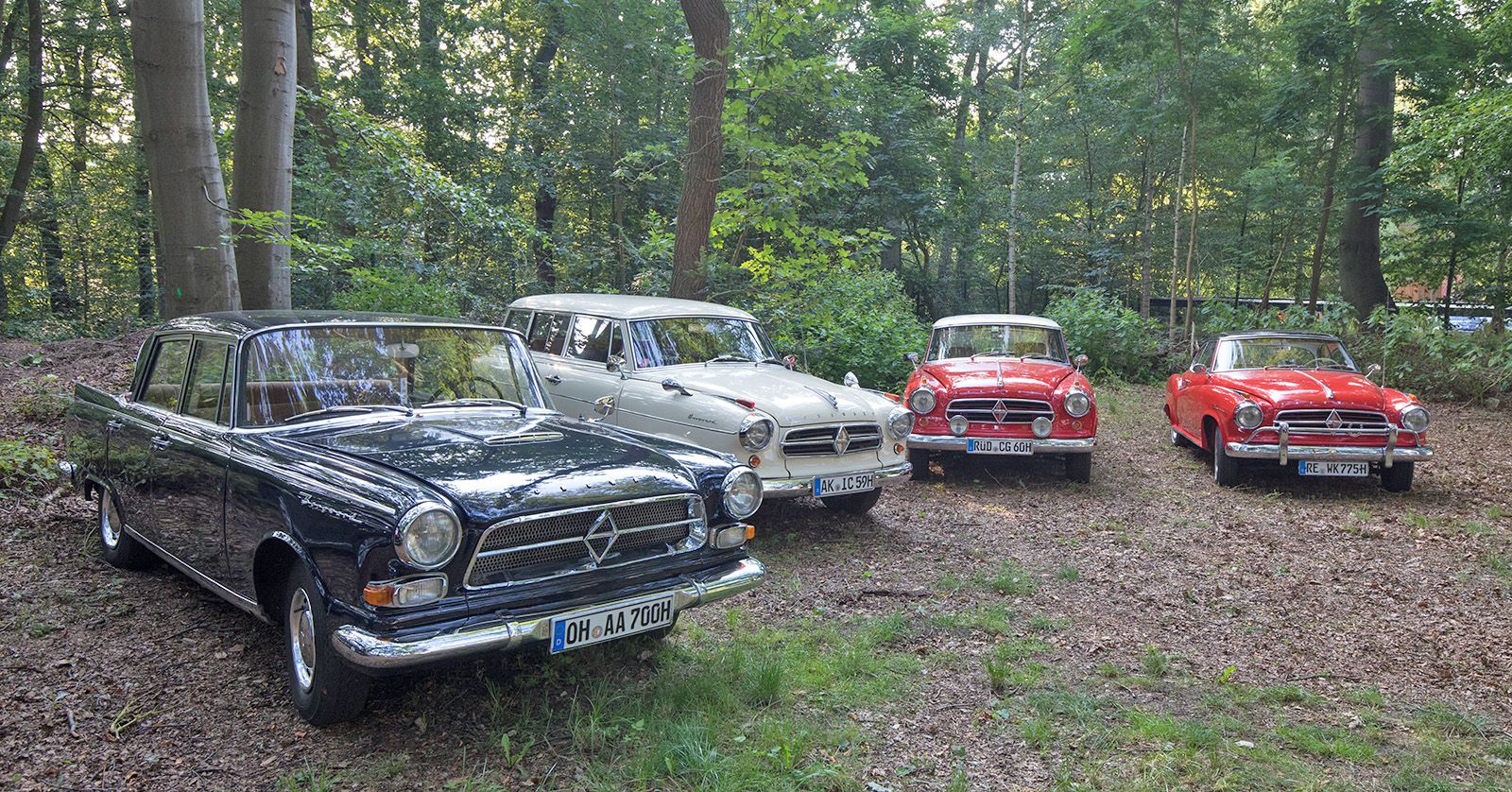 Autos, hier Oldtimer in Heimfeld, werden immer mehr im Bezirk Harburg angemeldet. Foto: André Zand-Vakili