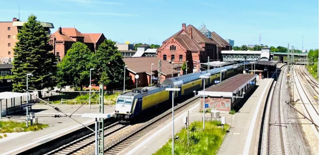 Ende einer Sylt-Reise am Bahnhof Harburg. Foto: Christian Bittcher