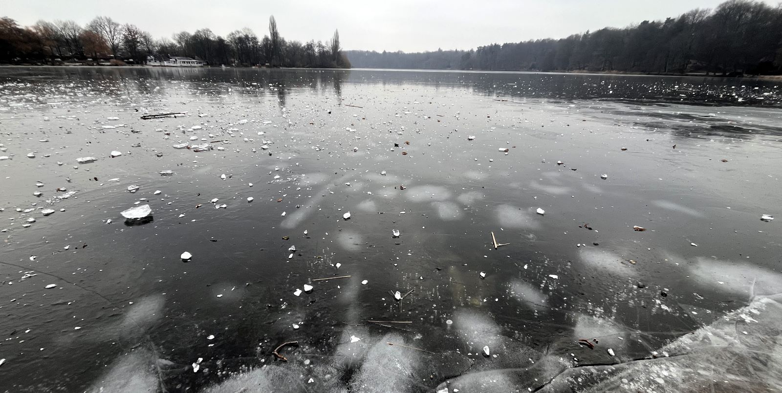 Trotz eisiger Temperaturen: Behörde warnt vor Betreten der Eisflächen