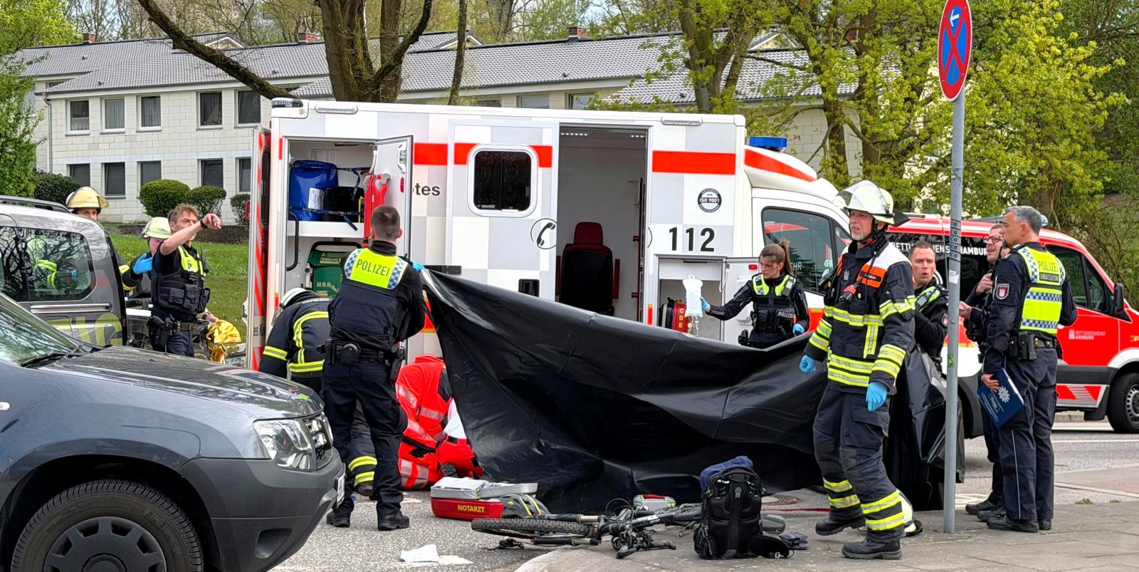 Schreckliches Unglück in Wilstorf: Elfjähriger stirbt bei Unfall mit Lkw