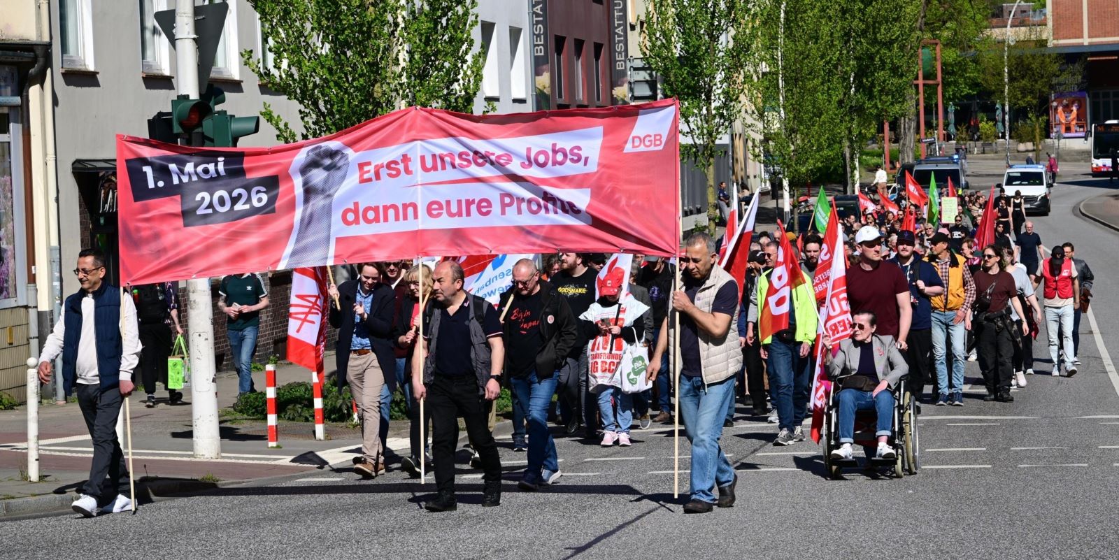 Tag der Arbeit: Überschaubare Beteiligung bei Mai-Demonstration in Harburg