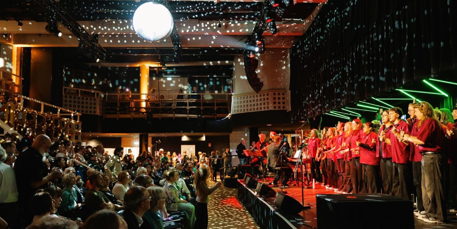 Musikalisch eröffnete Gospel Train das neue Kapitel des Hauses. Foto: pr