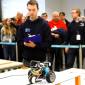 RoboCup-Junior: Jugendliche lassen an der TUHH die Roboter tanzen