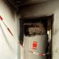 Verdacht auf Brandstiftung: Feuerwehr rettet 21 Menschen aus brennendem Haus