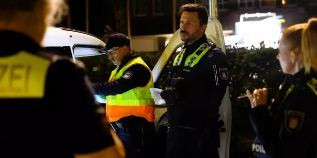 Länderübergreifende Großkontrolle auf der B73. Foto: Lenthe-Medien/Reimer