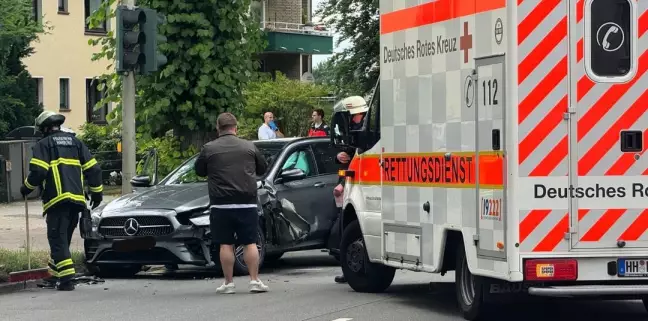 Die Unfallstelle in der Bremer Straße in Höhe des Mühlenwegs. Foto: Lenthe-Medien/Müller