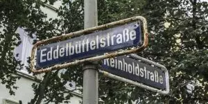 Straßenschild Eddelbüttelstraße.