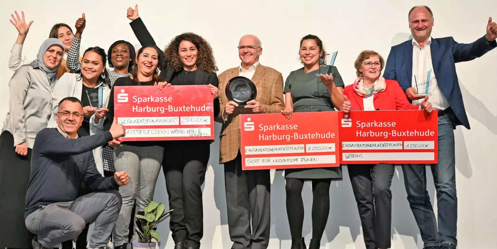 Beim Harburger Bürgerpreis werden seit 2017 Alltagshelden sichtbar gemacht. Foto: Christian Bittcher