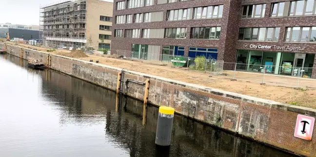 Für 3,3 Millionen Euro entsteht am Östlichen Bahnhofskanal eine Ufer-Promenade. Foto: Christian Bittcher