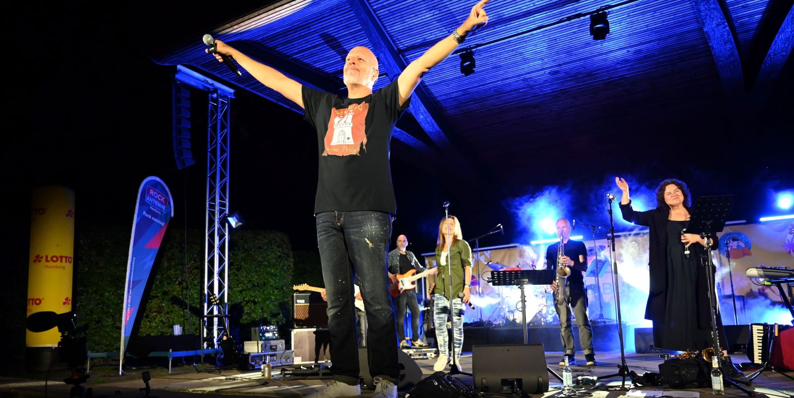 Mit Lotto King Karl &amp; die Barmbek Dreamboys stehen erneut echte Hamburger Kultfiguren auf der Bühne. Foto: Harburg-Marketing
