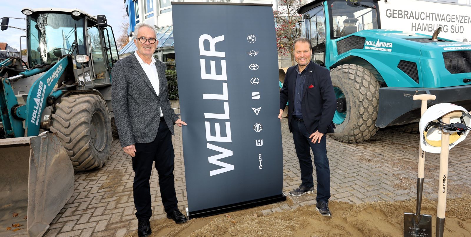 Burkhard Weller (links) und David Breuer bei der Grundsteinlegung des - mittlerweile fertiggestellten - Weller-Parkhauses. Foto: Christian Bittcher